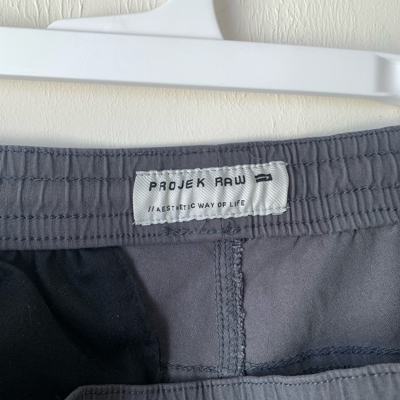 PROJEK RAW Men’s Grey Joggers,With drawstrings, tapered legs and,leg pockets - Picture 9 of 9